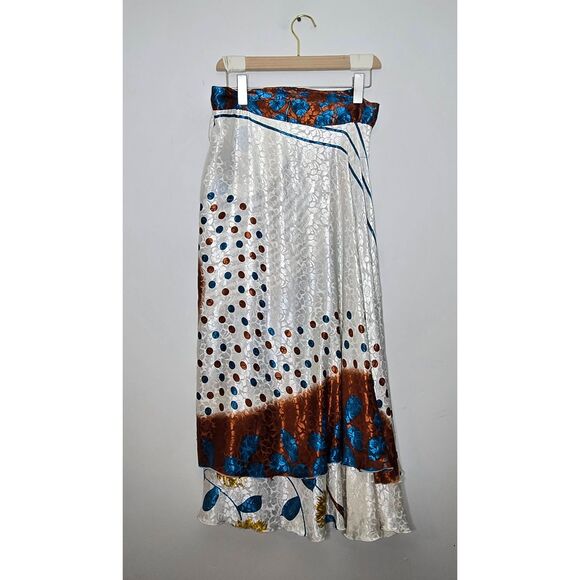 Bellissima Fashion Silk Wrap Skirt Size Large Boho Artsy - Picture 3 of 7